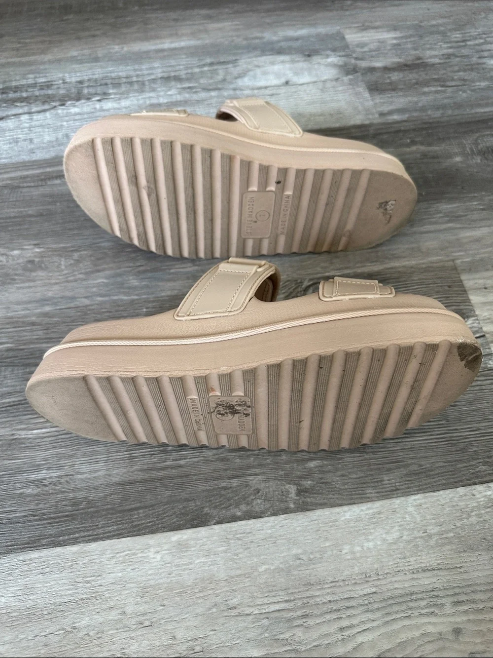 Steve Madden Beige Double-Strap Sandals Slides- Size 7